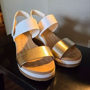 Malu Women's Super Comfort Wedges Size 9